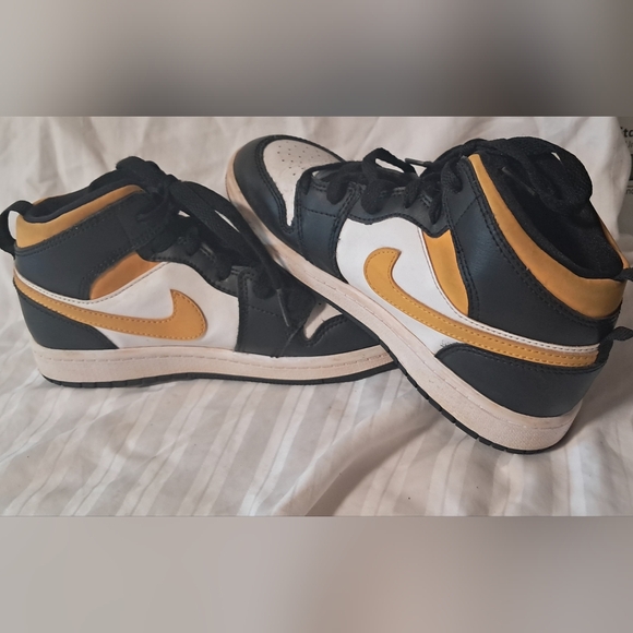 2Y Air Jordan 1 - Picture 6 of 13